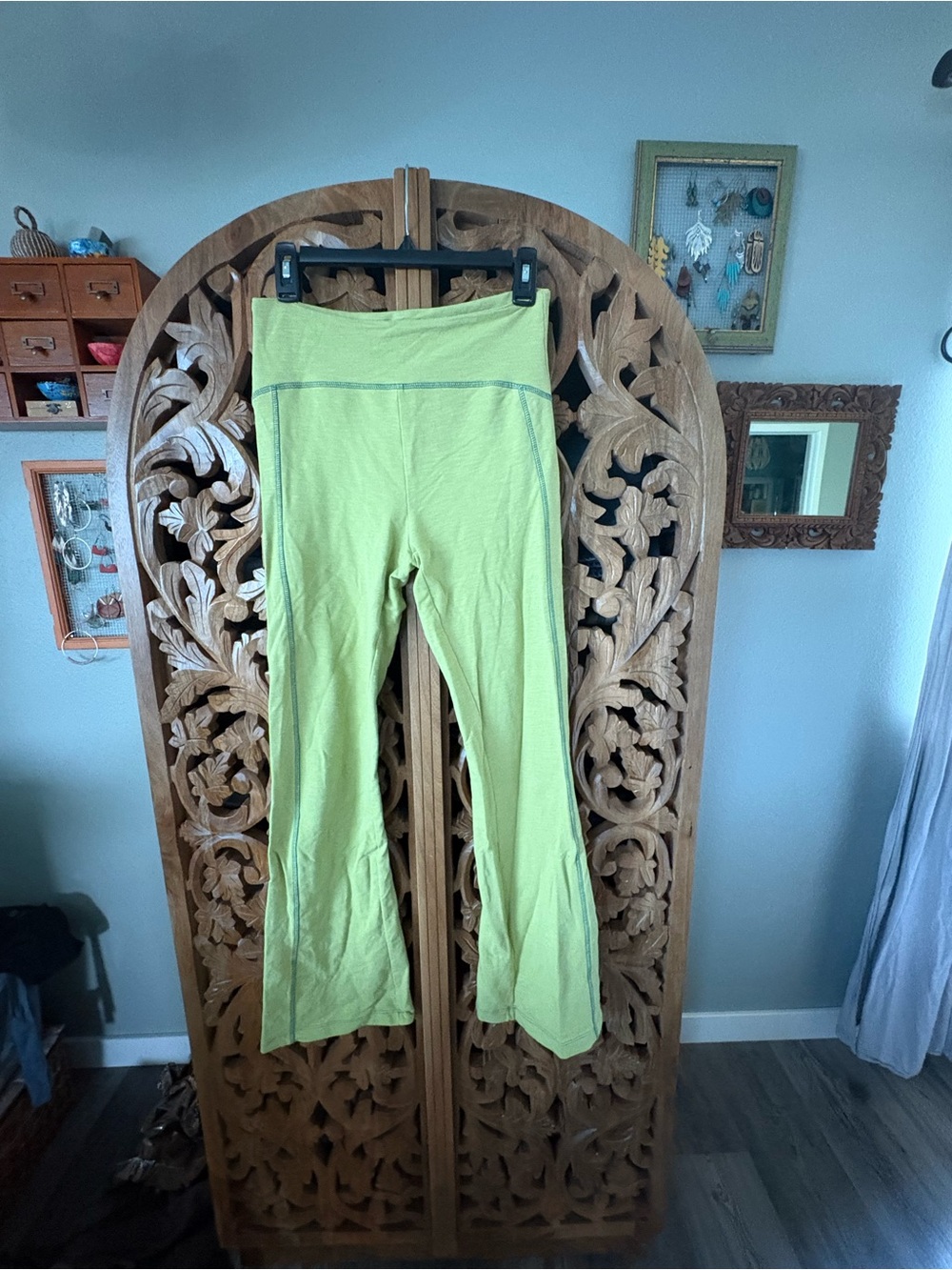 Women's known supply Green flare leg Pants